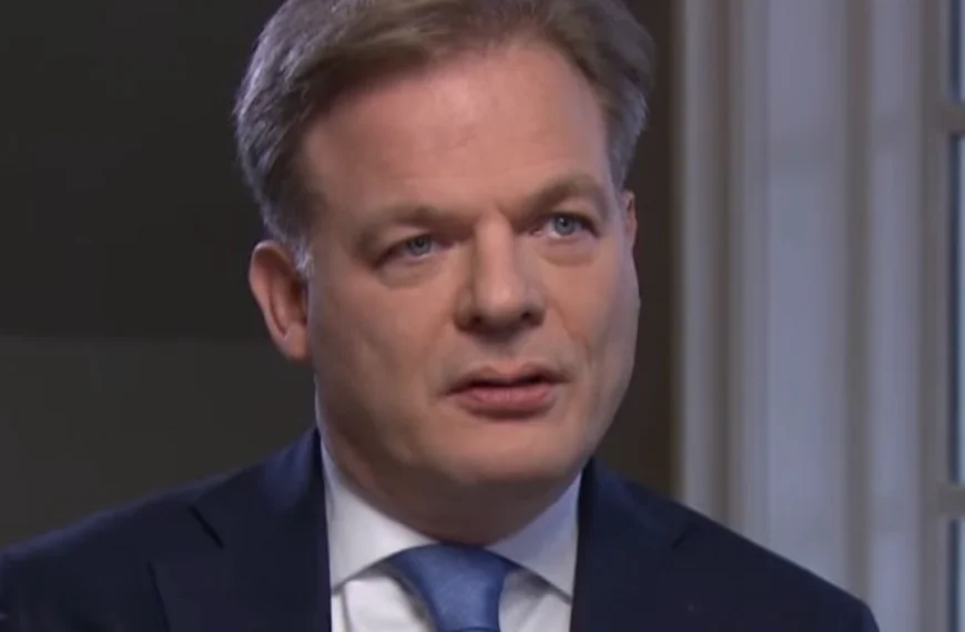 Pieter Omtzigt laat van zich horen en maakt bekend wat iedereen al dacht 😔