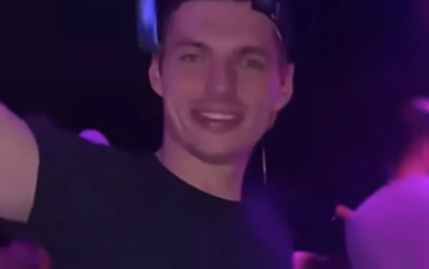 Beelden feestende Max Verstappen gaan de wereld rond: &acute;Compleet van het padje af&acute;