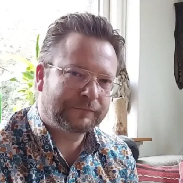 Bekende paragnost weet het zeker: dit gebeurt er in februari 2025