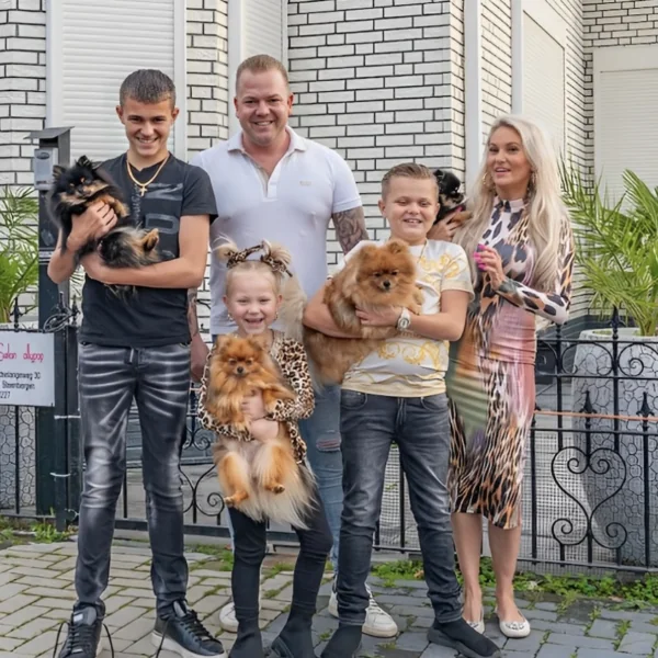 Vuurwerkongeluk ‘Bij Ons op het Kamp’ zet leven van Corrina en Toon op z’n kop: zoon Pablo zwaargewond