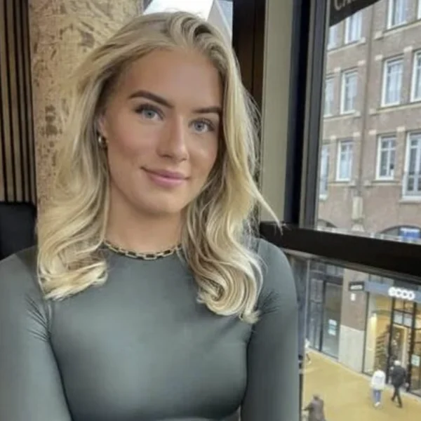 Alice Kappenburg (19) van Big Brother deelt een gewaagde foto in de sportschool