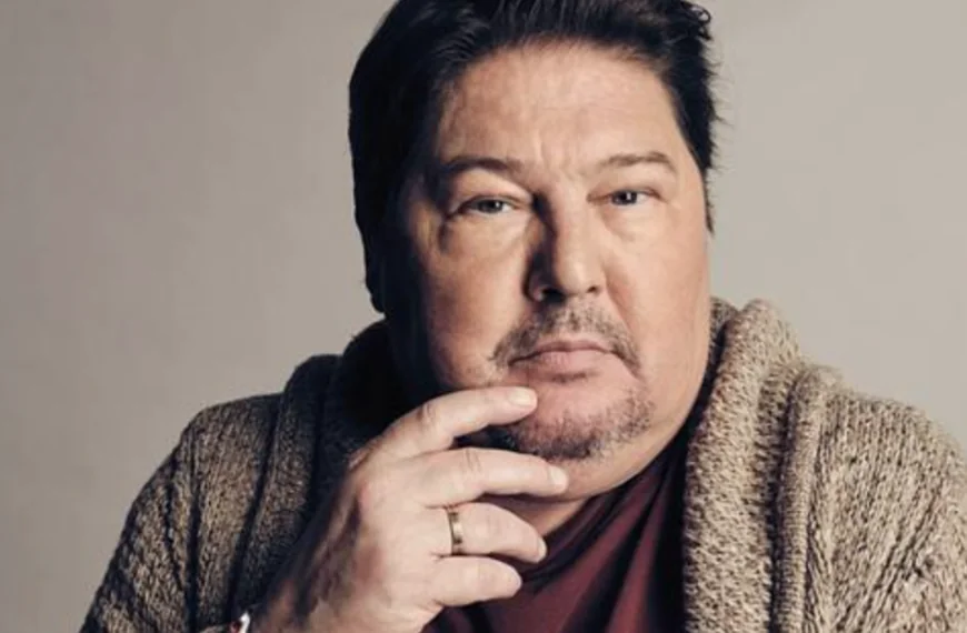 Martijn Krabb&eacute; richt zich naar gezin: &ldquo;Sorry dat ik jullie dit aan doe&rdquo; 💔😔