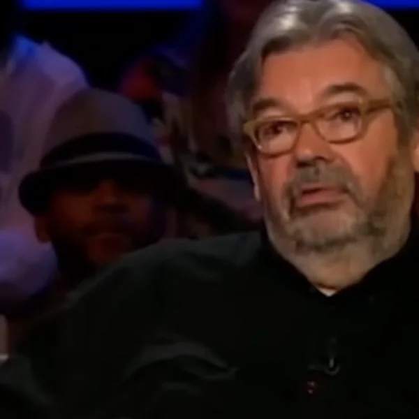 Opvolger Maarten van Rossem bij De Slimste Mens eindelijk bekend: ´Perfecte keuze!´