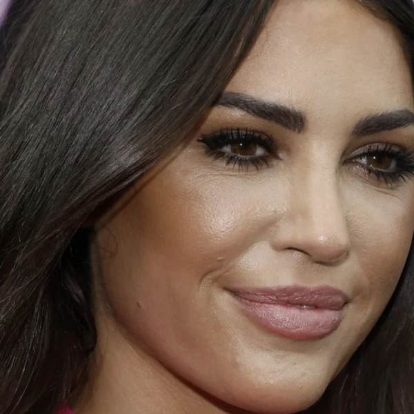 Yolanthe Cabau is verlamd geraakt en op de intensive care terecht gekomen na een heftig ongeluk
