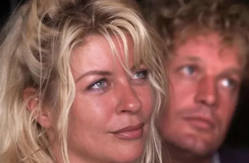 Jeroen Pauw emotioneel bij uitvaart van Manuëla Kemp: ‘Sorry, ik kan het niet’ zij was echt mijn liefde!