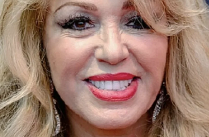 Het gaat heel slecht met Patricia Paay: &acute;Moet door dochter verzorgd worden&acute;