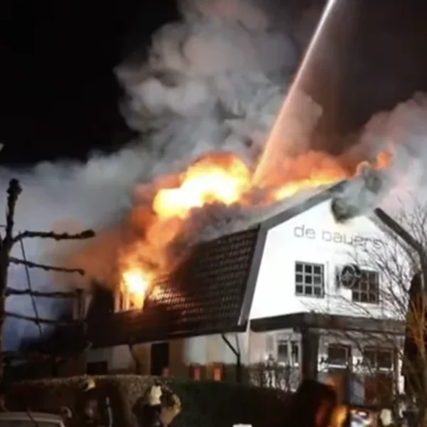 Gezin uit Soest verliest alles door aangestoken brand: &lsquo;Ons hele leven is in vlammen opgegaan&rsquo; &ndash; schokkende beelden vastgelegd
