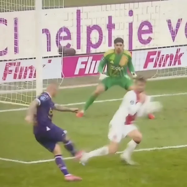 KNVB grijpt hard in ⚽🚨 &ndash; Ajax-duel krijgt vervelend staartje