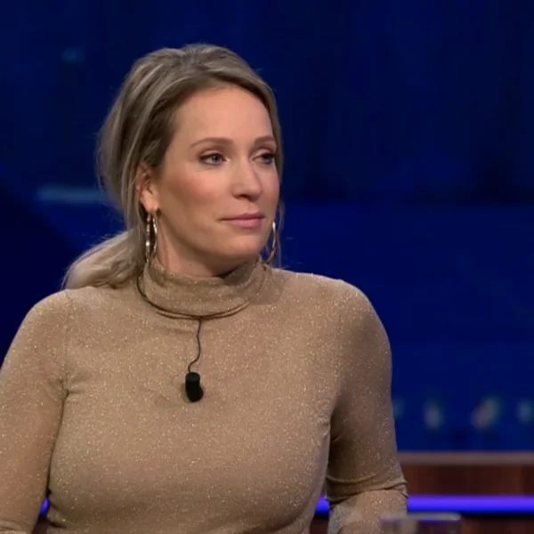 Kijkers maken gehakt van H&eacute;l&egrave;ne Hendriks 📺😡 &lsquo;Nooit meer terugkomen&rsquo;