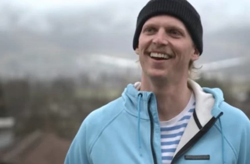 Op heterdaad betrapt: Winter Vol Liefde-Jorik is samen met deze dame