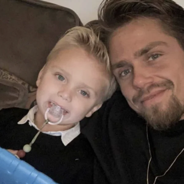 Andr&eacute; Hazes wil voorlopig geen contact met zijn zoon Dr&eacute;