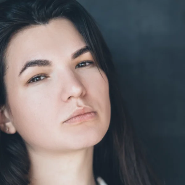 Maria (33): &ldquo;Als je 50+ bent, moet je geen sneakers meer dragen, dat past niet meer bij je leeftijd&rdquo;