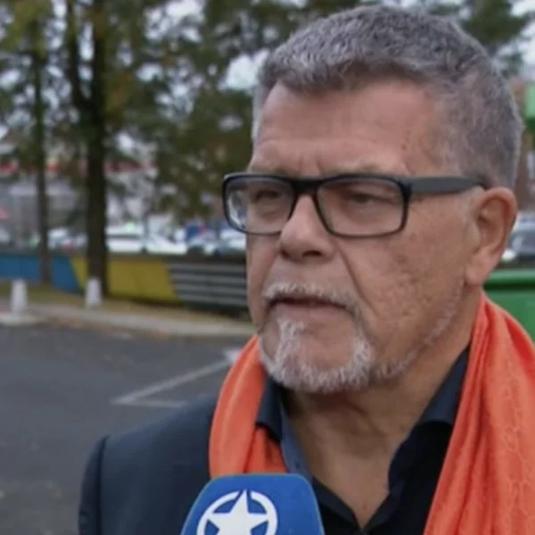 Zoontje van Emile Ratelband plotseling heengegaan