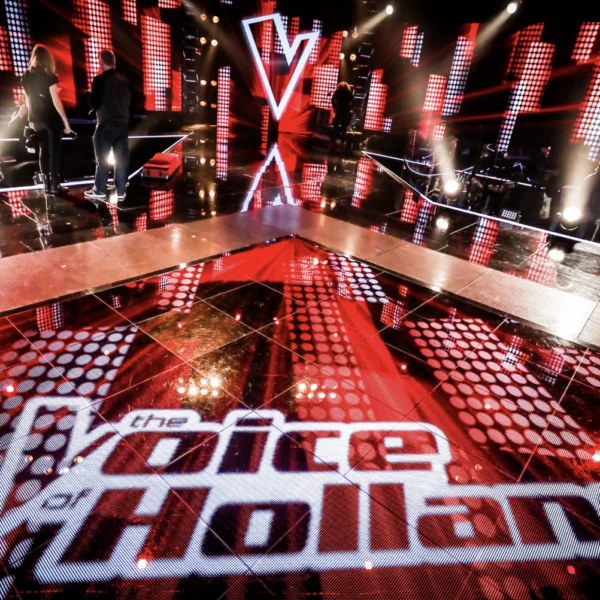 Enorme ophef om mogelijk jurylid The Voice: &lsquo;Dit kan echt niet!&rsquo;
