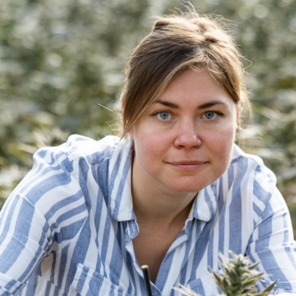 Robine (34): &ldquo;Ik ben vegan en het is absurd dat de meeste restaurants nog steeds geen vegan opties bieden&rdquo;