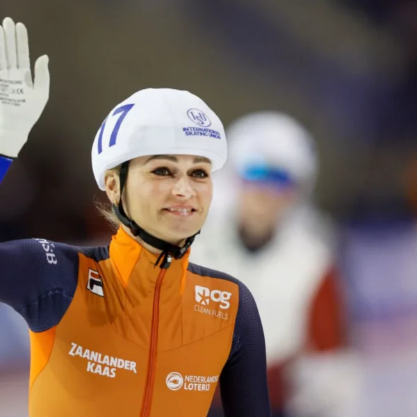Topschaatsster Irene Schouten moet na opvallend nieuws reageren op mogelijk belletje van Sven Kramer