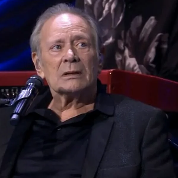 Evert Santegoeds: &rdquo;Hier wordt uitvaart Rob de Nijs gehouden&rdquo;