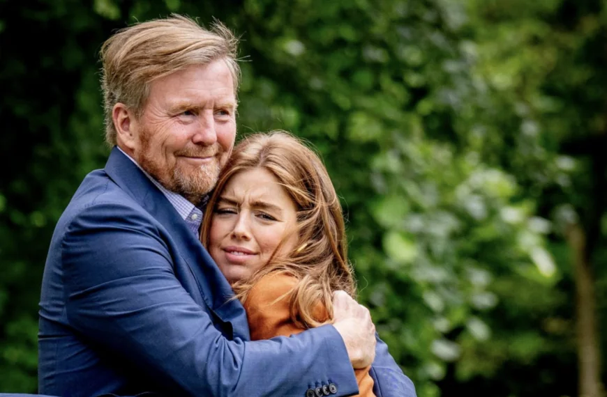 Willem-Alexander reageert op opgedoken video van prinses Alexia die een ander meisje kust: ‘stop er nu mee’