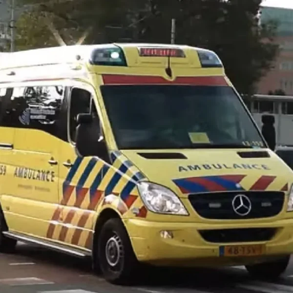 Overleden kindje gevonden in huis, veel agenten ter plaatse 😭💔