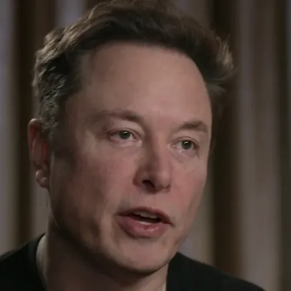 Elon Musk deelt heftig nieuws over terugtrekking VS uit NAVO