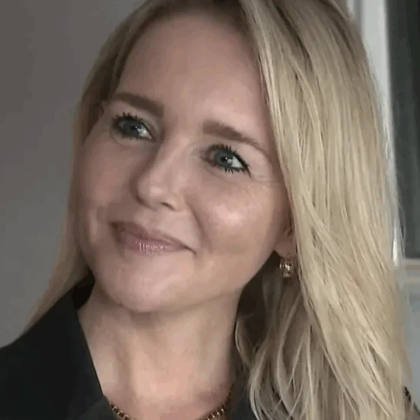 Chantal Janzen verminkt na mislukte cosmetische ingreep: &acute;Nooit meer doen&acute;