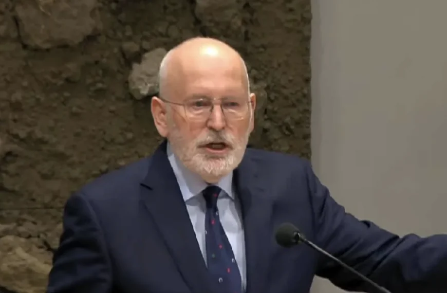 Timmermans haalt snoeihard uit: &rdquo;Faber is prutser&rdquo;