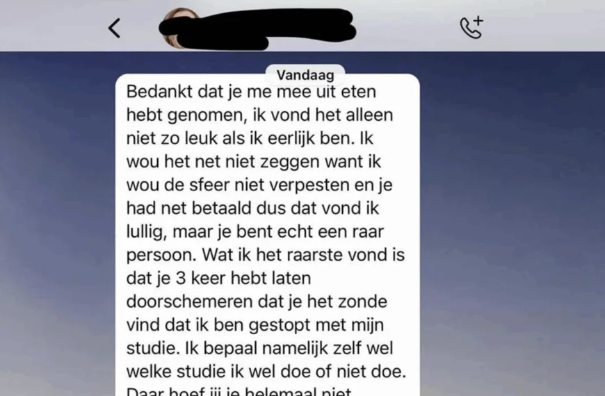 Man gaat op een leuke Tinderdate, maar krijgt een flinke trap na als hij thuis is