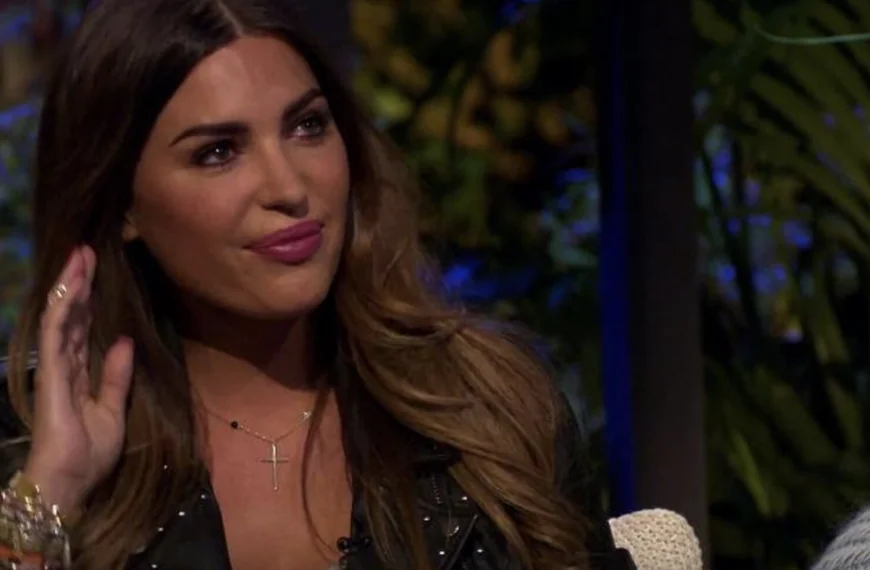 Volgers vallen Yolanthe aan na foto van zoontje: “Dit is toch een meisje?”