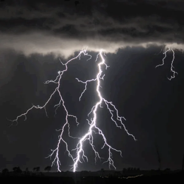 Weerwaarschuwing uitgebreid: &rdquo;Het gaat nog erger worden:&rdquo; Het KNMI waarschuwt: &rdquo;Pas op&rdquo;