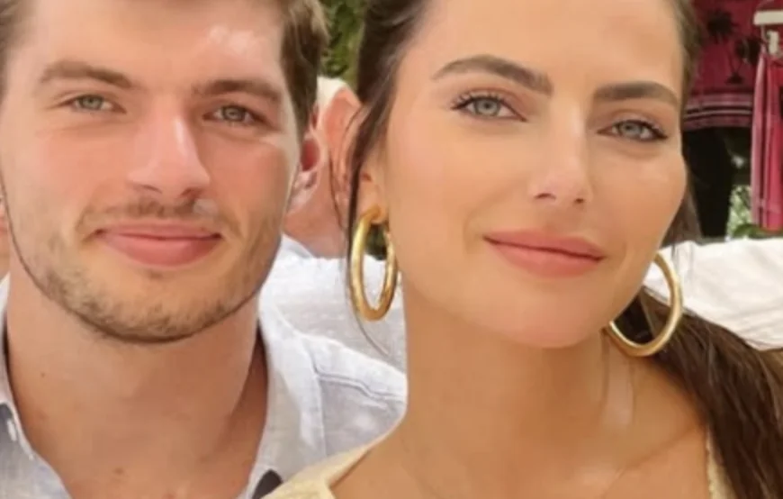 Kelly Piquet toont gigantische babybuik en verklapt uitgerekende datum: &acute;Nu echt aftellen!&acute;