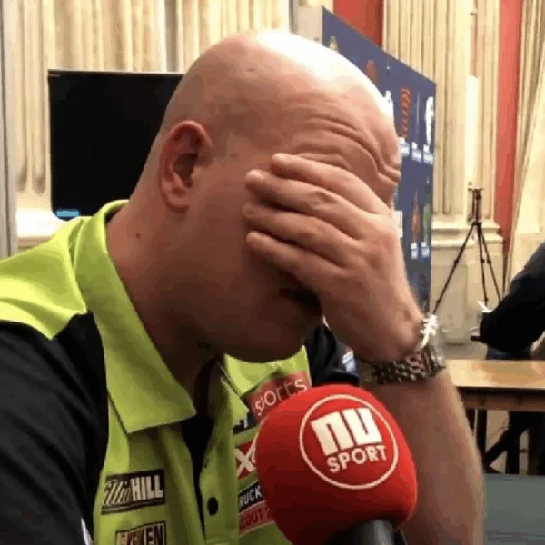 Breaking: Vrouw Michael van Gerwen is zwanger van iemand anders