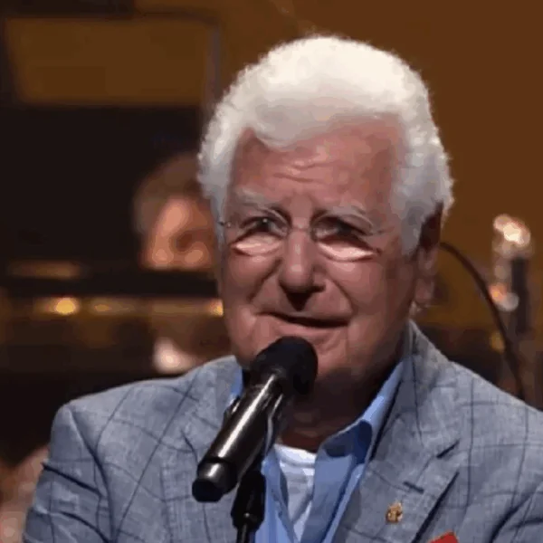 Gerard Cox in tranen: &lsquo;Het gaat echt heel slecht met Joke, ik ben haar langzaam aan het verliezen&rsquo;