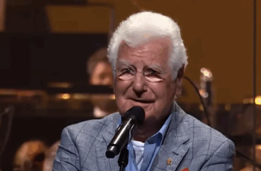 Gerard Cox in tranen: &lsquo;Het gaat echt heel slecht met Joke, ik ben haar langzaam aan het verliezen&rsquo;