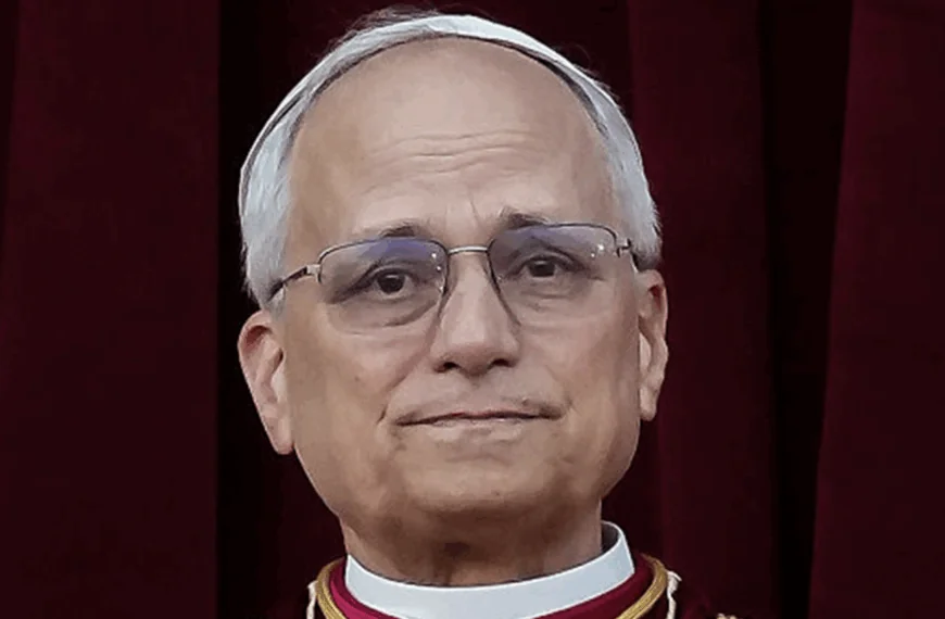 Het echte salaris van paus Leo XIV: Hoeveel verdient de eerste Amerikaanse paus?