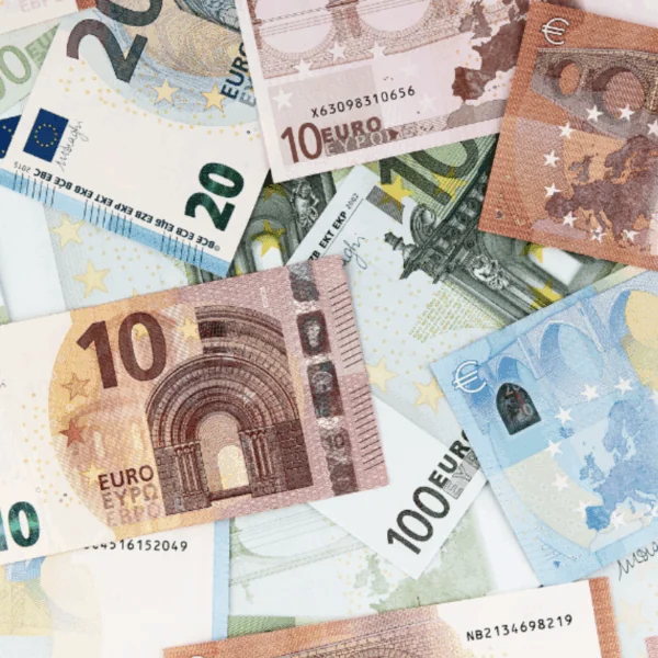 Nederland riskeert 100 miljoen euro aan dwangsommen vanwege trage afhandeling van asielaanvragen