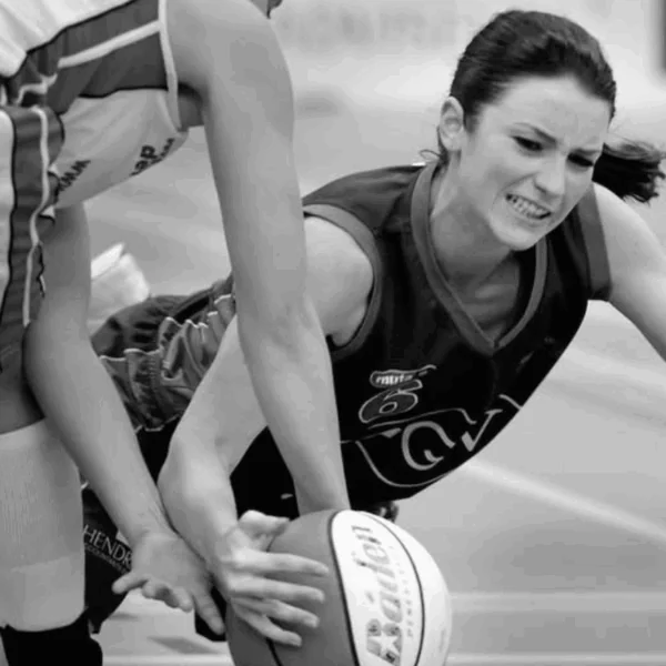 Topbasketbalster Milou Dekker (33) plotseling heengegaan