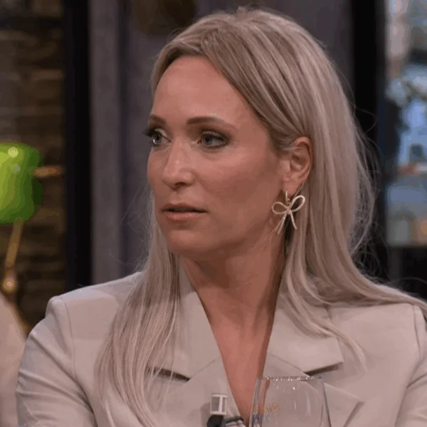 Vreselijk nieuws voor H&eacute;l&egrave;ne Hendriks: In rolstoel beland na tragisch ongeluk