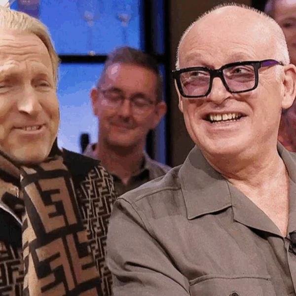 Ren&eacute; van der Gijp slijpt de messen voor verrassende tafelgast VI: &acute;We gaan Gordon een uur lang afzeiken!&acute;