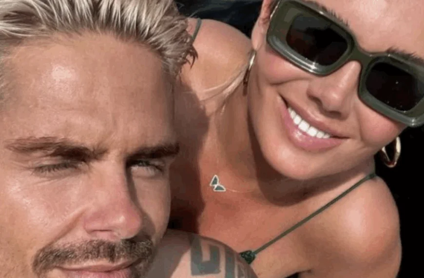 Gedurfd: Andr&eacute; Hazes post foto Monique in mini bikini!