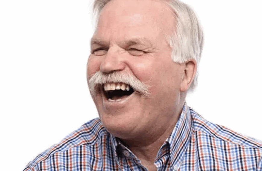 Reactie van 92-jarige op wilde haar van tiener is dolkomisch