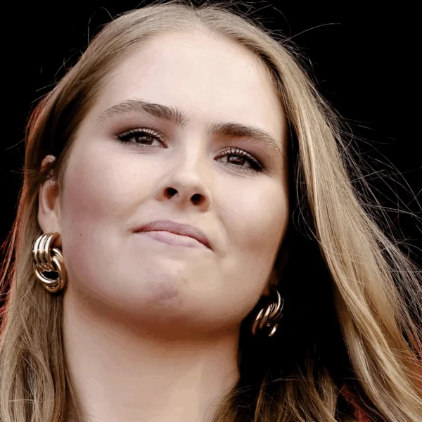 Grote kritiek op prinses Amalia tijdens Dodenherdenking op de Dam