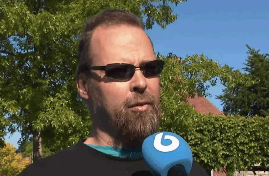 Breaking: Buurtbewoner krijgt telefoontje van vader van vermiste kinderen Emma (8) en Jeffrey (10)