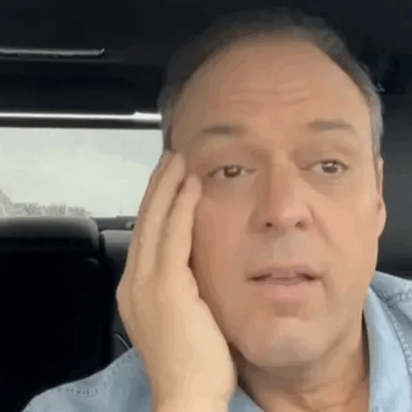 Frans Bauer deelt diep verdrietig nieuws over zijn moeder