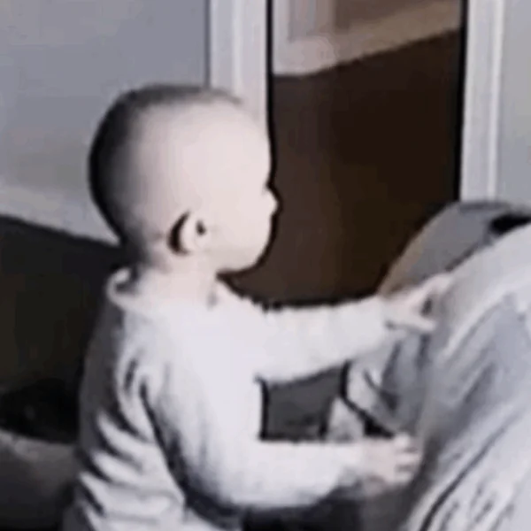 Elke oppas die ik inhuurde, stopte om de een of andere reden na de eerste dag. Ik ging op onderzoek uit waarom.