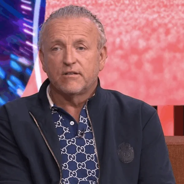 Grote ophef om bizarre reactie van Gordon onder babynieuws-post Suzan & Freek