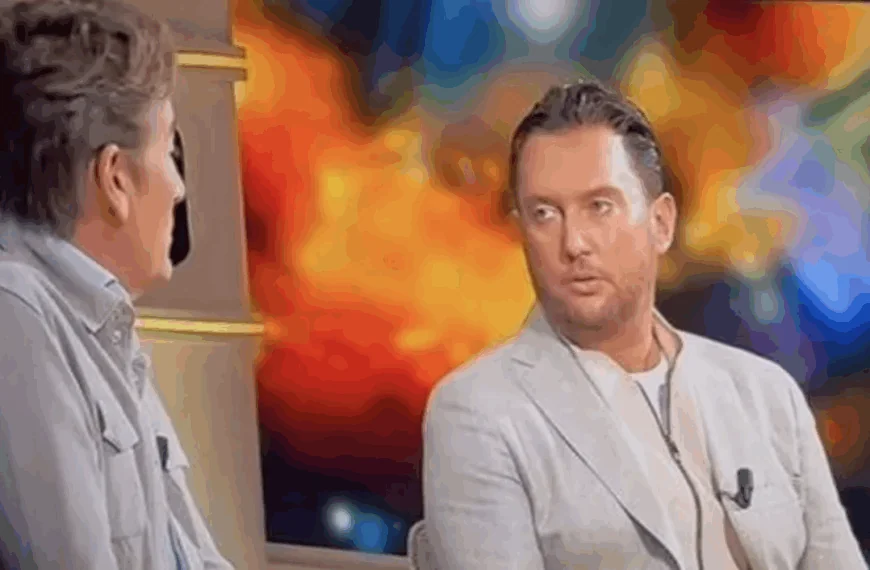 Shownieuws-kijkers stomverbaasd over Tino Martin: &rdquo;Die is helemaal van de kaart&rdquo;