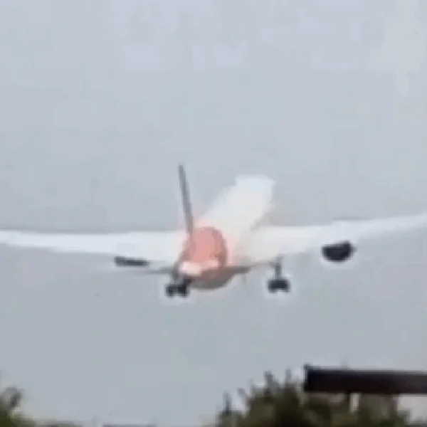 BREAKING: Hierdoor stortte het Air India-vliegtuig neer