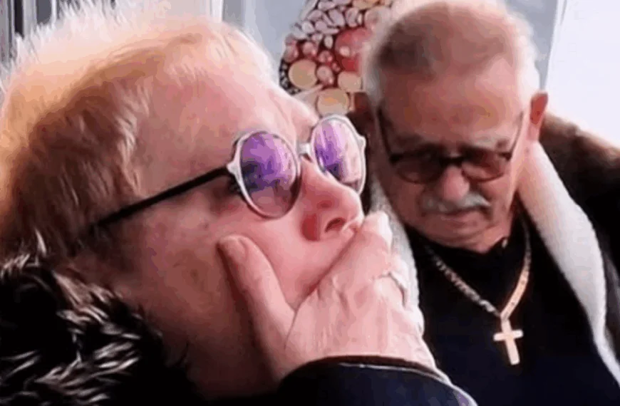 Arm gezin uit Steenrijk, Straatarm veroorzaakt grote ophef. &acute;Kijkers in shock over AOW-bedrag&acute;