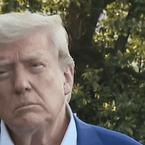 Donald Trump maakt persoonlijke SMS van Mark Rutte openbaar: ”Plaatsvervangende schaamte”