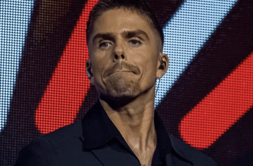 Andr&eacute; Hazes (31) legt werkzaamheden per direct neer